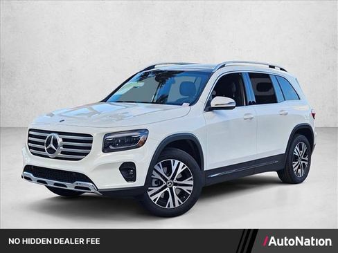 Used 2026 Mercedes-Benz GLB 250 image 1