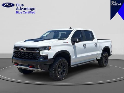 Used 2023 Chevrolet Silverado 1500 ZR2 w/ Technology Package AWD/4WD image 1