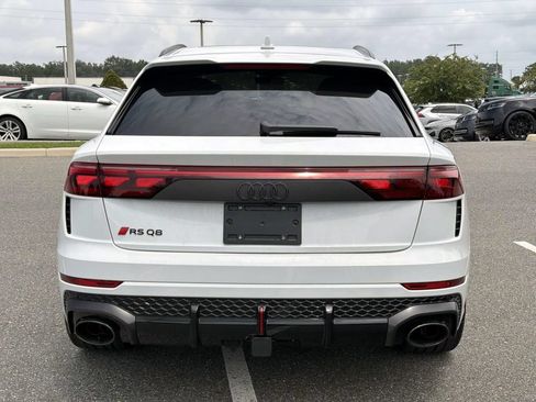 Used 2026 Audi RS Q8 performance AWD/4WD image 5