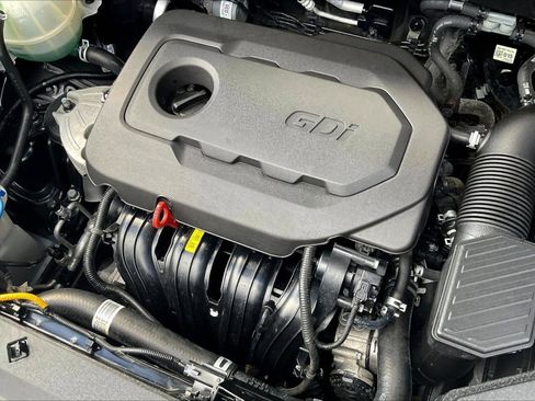 Used 2020 Kia Sportage LX image 29