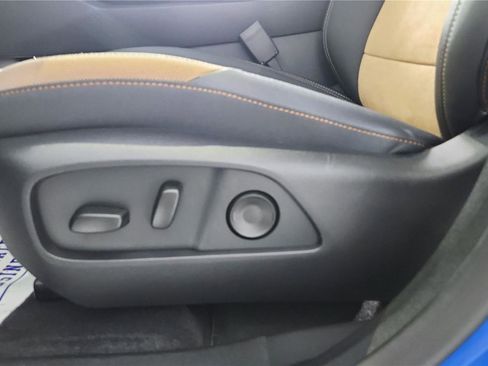 Used 2025 Chevrolet Equinox ACTIV w/ Convenience Package III image 31