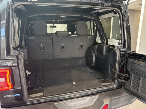 Used 2023 Jeep Wrangler Unlimited Rubicon 4xe w/ Cold Weather Group image 34