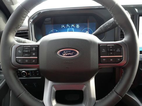New 2026 Ford F250 Lariat w/ Black Appearance Package AWD/4WD image 24
