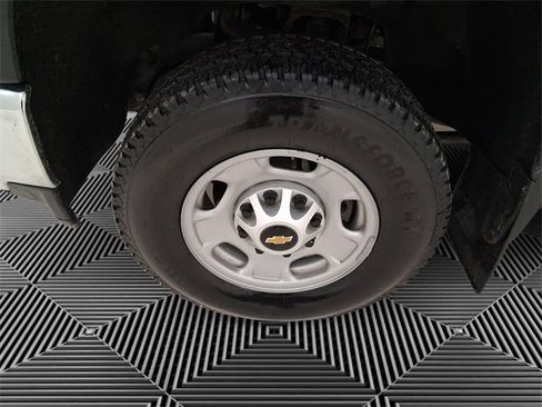 Used 2022 Chevrolet Silverado 2500 W/T w/ WT Fleet Convenience Package image 9