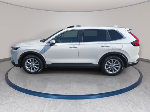 Used 2025 Honda CR-V EX image 8