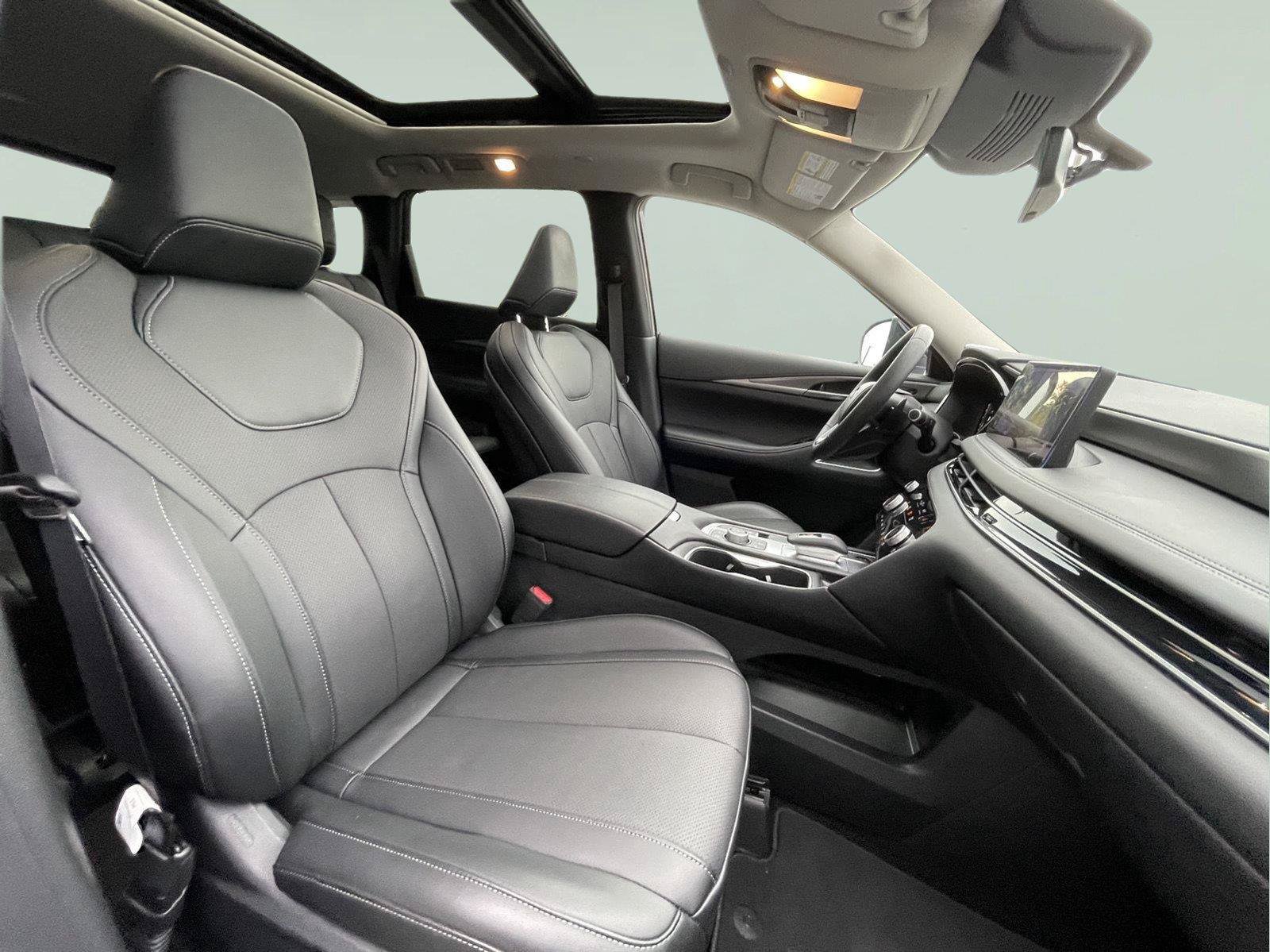 Used 2026 INFINITI QX60 Luxe w/ Cargo Package AWD/4WD image 39