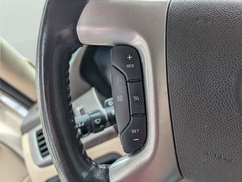 Used 2007 Cadillac Escalade AWD image 24