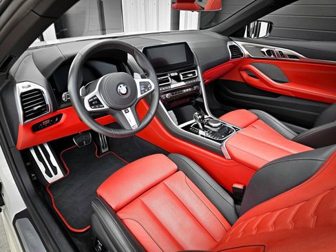 Used 2022 BMW M850i xDrive Convertible AWD/4WD image 11