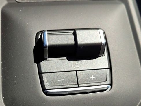 New 2026 GMC Sierra 2500 AT4X image 19