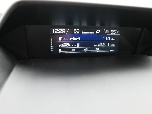 Used 2024 Subaru Forester Premium image 13