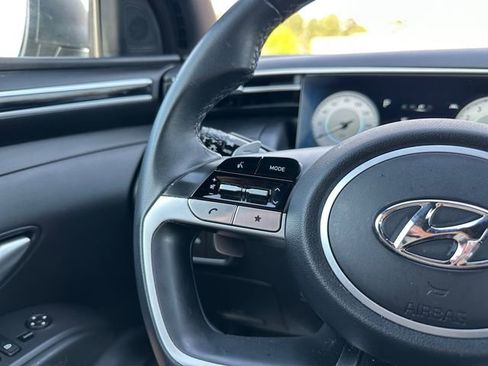 Used 2023 Hyundai Santa Cruz SEL Premium AWD/4WD image 23