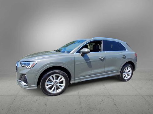 Used 2024 Audi Q3 2.0T Premium Plus AWD/4WD image 4