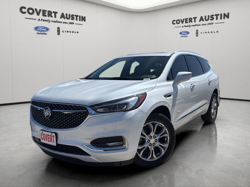 Used 2020 Buick Enclave Avenir w/ Avenir Technology Package FWD image 1