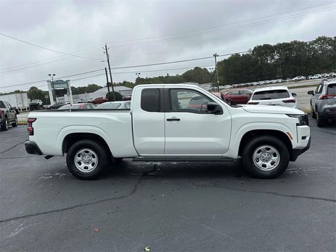 Used 2022 Nissan Frontier S image 26