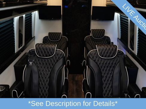 Used 2022 Mercedes-Benz Sprinter 2500 w/ Parking Package image 52