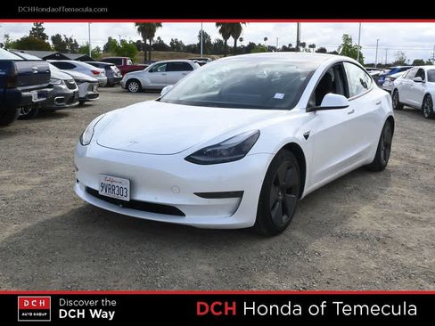 Used 2021 Tesla Model 3 Standard Range Plus RWD image 1