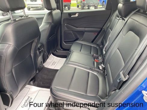 Used 2023 Ford Escape Platinum image 27