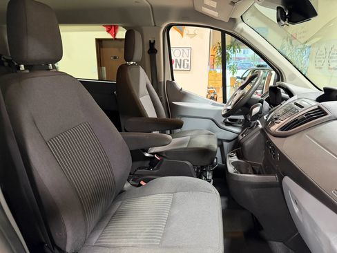 Used 2019 Ford Transit 350 XLT RWD image 37