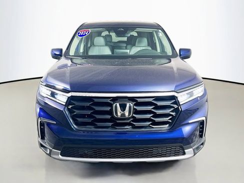 Used 2024 Honda Pilot EX-L image 3