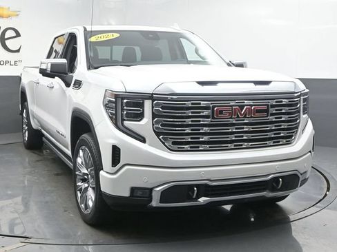 Used 2024 GMC Sierra 1500 Denali w/ Denali Reserve Package AWD/4WD image 52