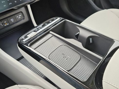 New 2026 Hyundai Tucson Limited image 21