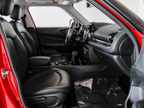 Used 2017 MINI Cooper Clubman ALL4 image 24