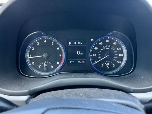 Used 2019 Hyundai Kona Limited FWD image 11
