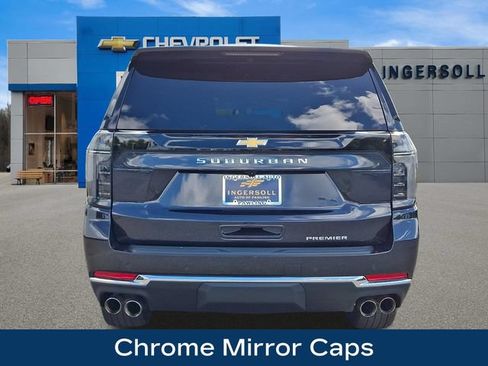 Used 2025 Chevrolet Suburban Premier AWD/4WD image 25