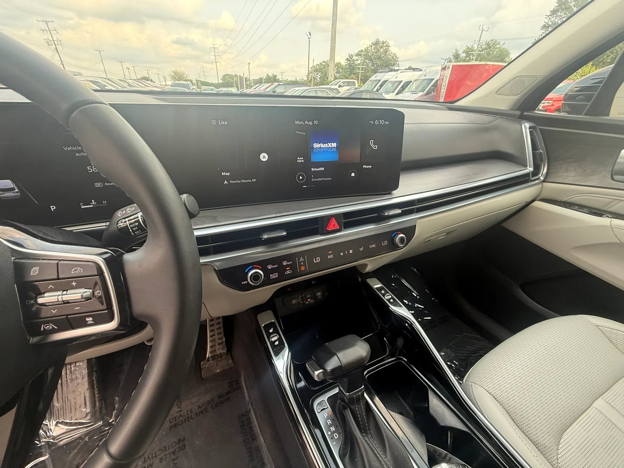Used 2025 Kia Sorento SX AWD/4WD image 21