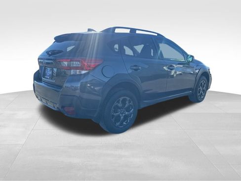 Used 2022 Subaru Crosstrek 2.5i Sport w/ Moonroof Package image 9