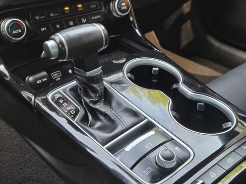 Certified 2022 Kia Stinger GT-Line AWD/4WD image 9