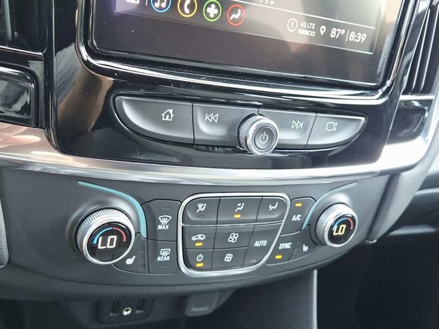Used 2023 Chevrolet Traverse LT FWD image 26