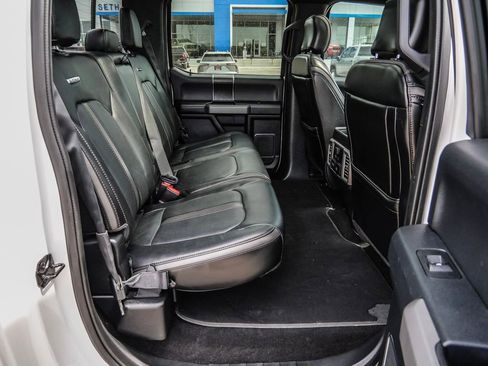 Used 2019 Ford F150 Platinum w/ Equipment Group 701A Luxury image 23