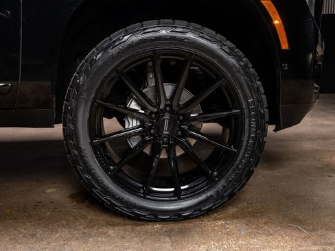 Used 2026 GMC Yukon Elevation image 12