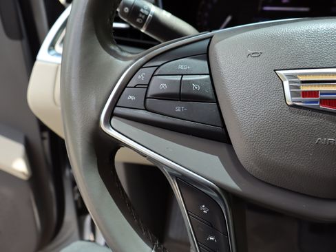 Used 2019 Cadillac XT5 Premium Luxury FWD image 23