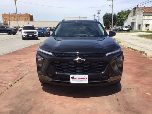 Used 2024 Chevrolet Trax ACTIV w/ Driver Confidence Package image 9