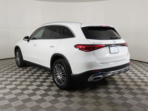 Certified 2025 Mercedes-Benz GLC 300 image 7