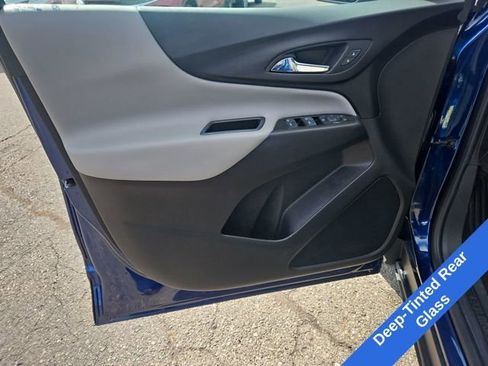 Used 2022 Chevrolet Equinox LS w/ LS Convenience Package image 11