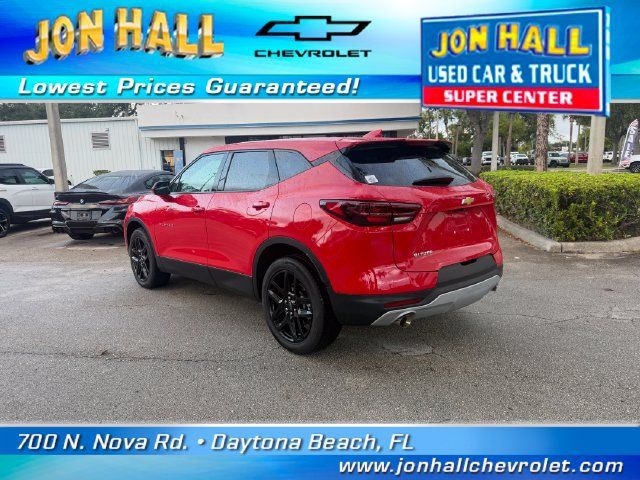 Used 2023 Chevrolet Blazer LT FWD image 6