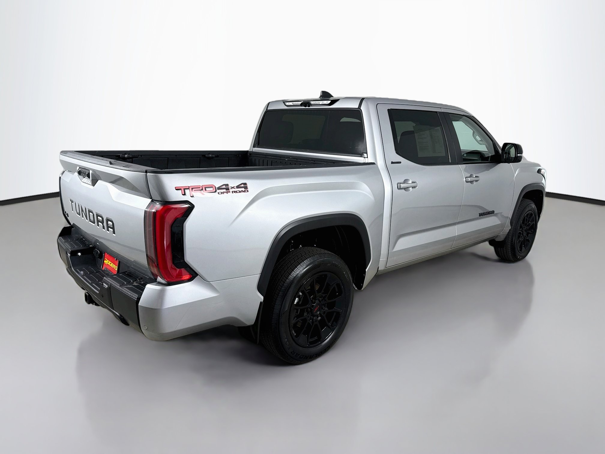 Used 2024 Toyota Tundra Limited w/ TRD Off-Road Package AWD/4WD image 8