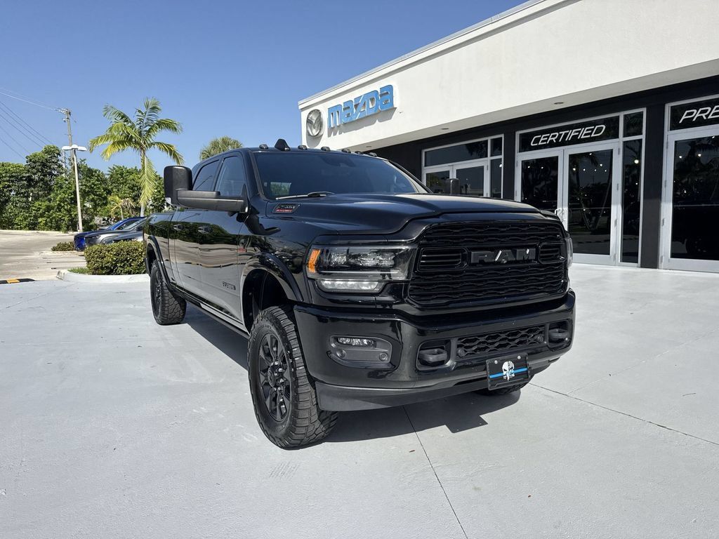 Used 2022 RAM 2500 Limited AWD/4WD image 7