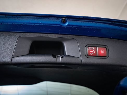 Certified 2025 Mercedes-Benz GLA 250 4MATIC image 19