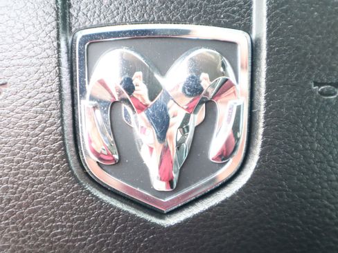 Used 2016 RAM 3500 Laramie AWD/4WD image 27