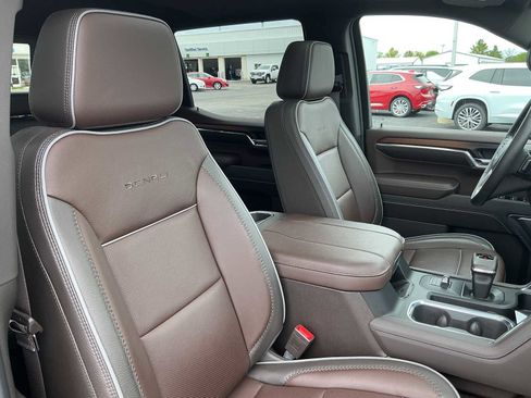 Used 2024 GMC Sierra 1500 Denali w/ Denali Reserve Package image 25