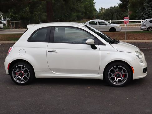 Used 2015 FIAT 500 Sport FWD image 3