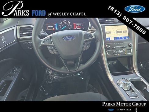 Certified 2020 Ford Fusion SE image 11