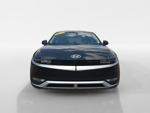 Certified 2024 Hyundai Ioniq 5 SEL RWD image 8