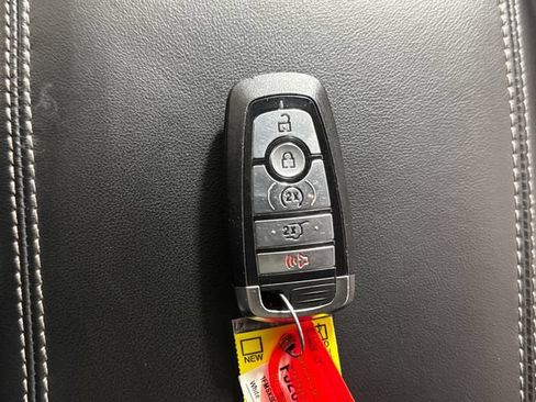 Used 2023 Ford Explorer XLT w/ Equipment Group 202A AWD/4WD image 46