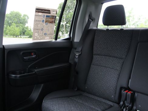 Used 2024 Honda Ridgeline Sport image 13