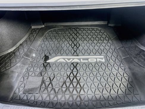 Used 2019 Toyota Avalon Touring w/ All Weather Liner Package FWD image 26